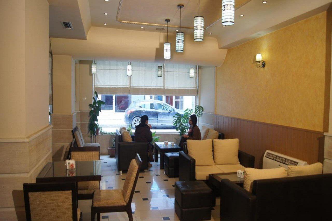 Bristol Hotel טיראנה מראה חיצוני תמונה